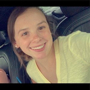 Meet your Posher, Ella